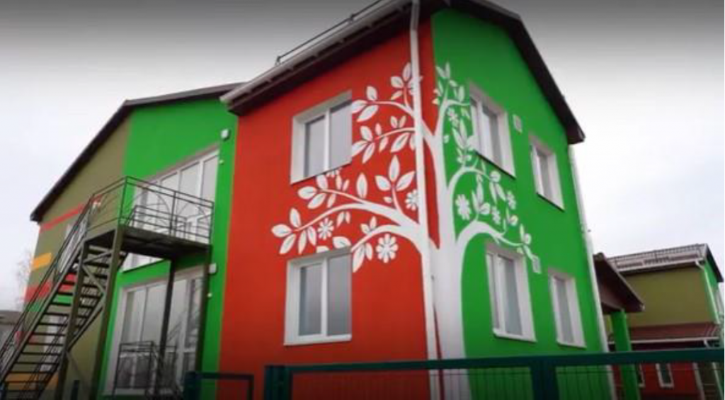 За програмою Зеленського в Україні уже збудували 215 шкіл та садочків