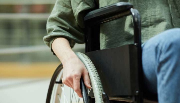 #безбарєрність: Як держава планує залучити фахівців з інвалідністю до ринку праці?