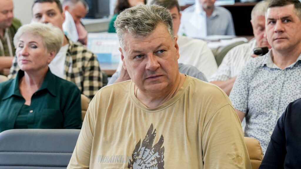 Фото без опису