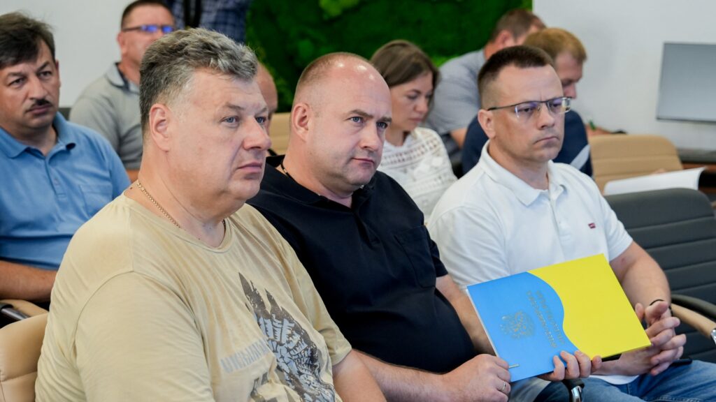 Фото без опису