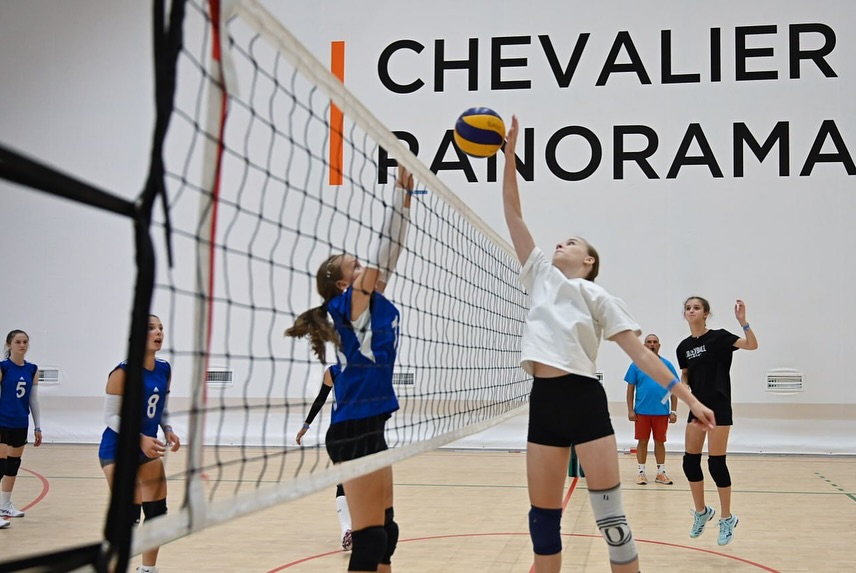 Фото без опису