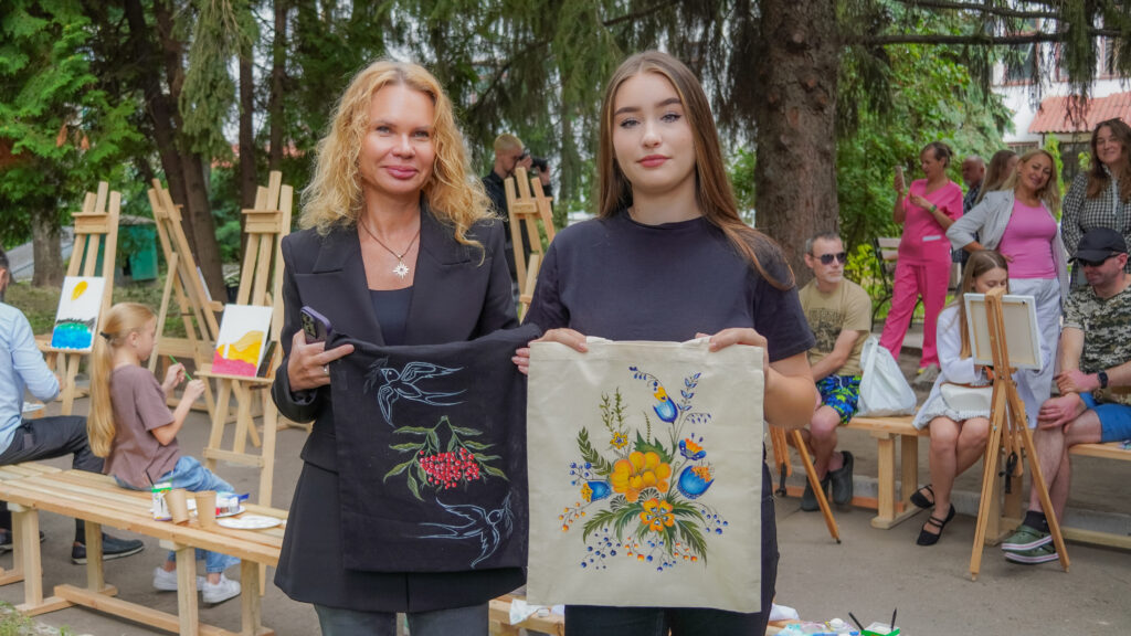 Фото без опису