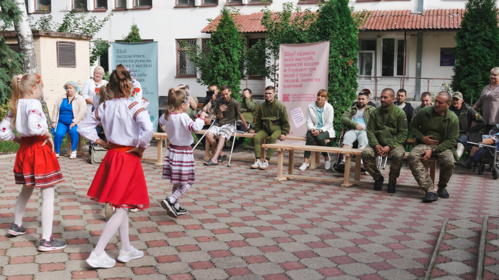 Фото без опису