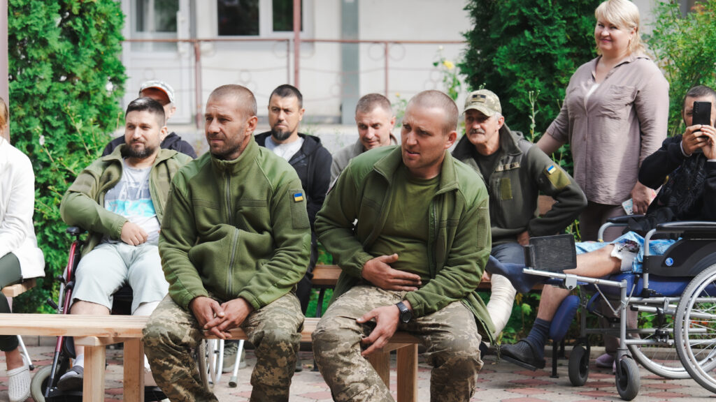 Фото без опису