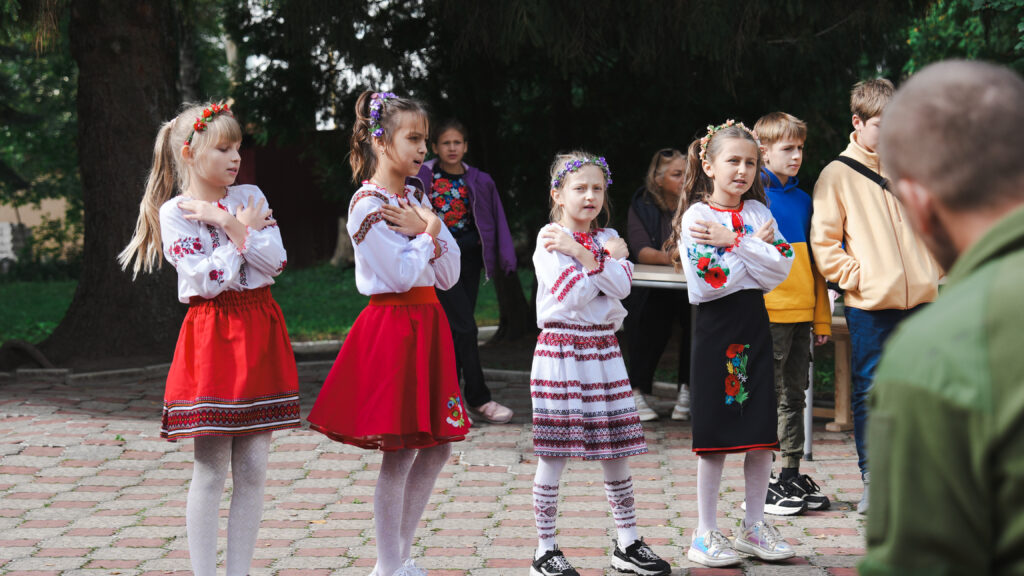 Фото без опису