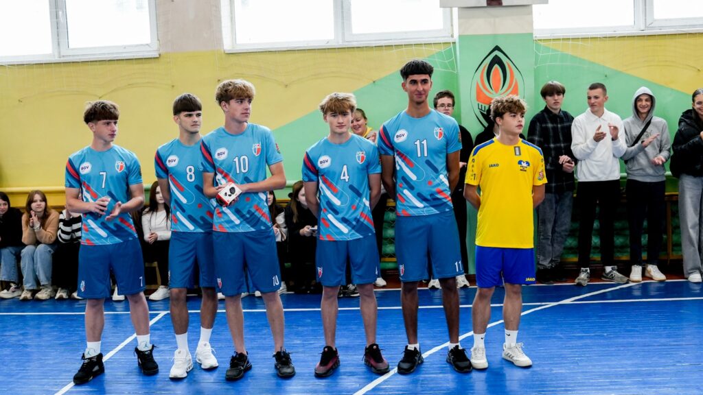 Фото без опису