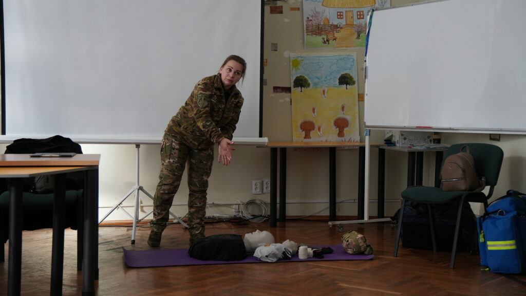 Фото без опису