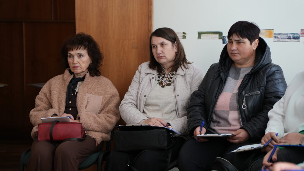 Фото без опису