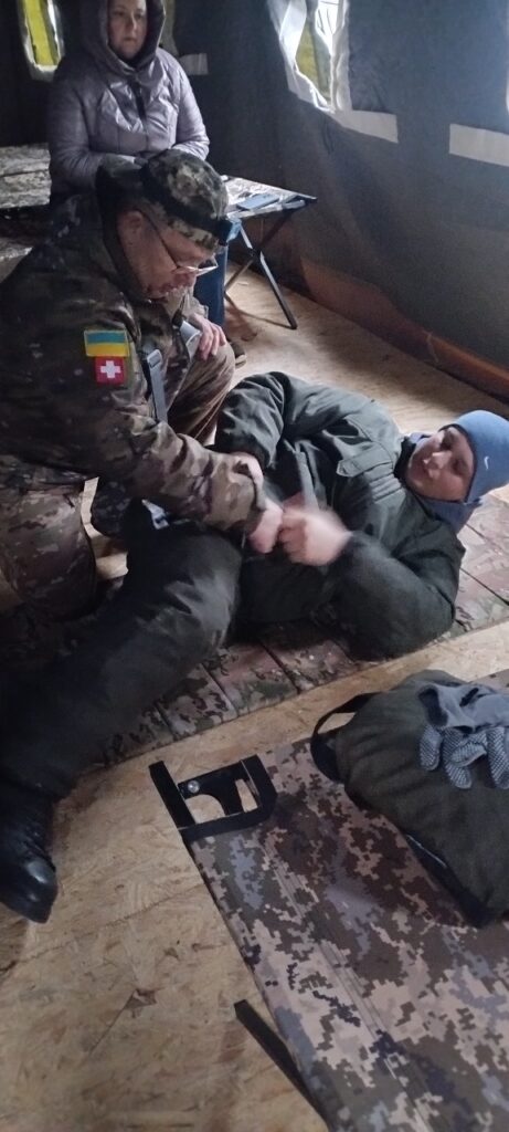 Фото без опису