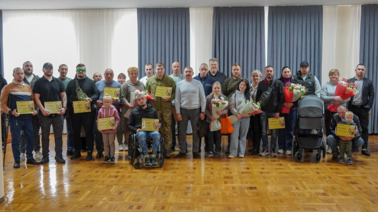 Фото без опису