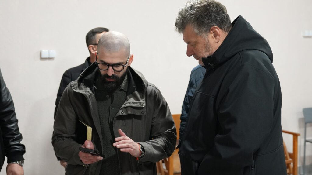 Фото без опису