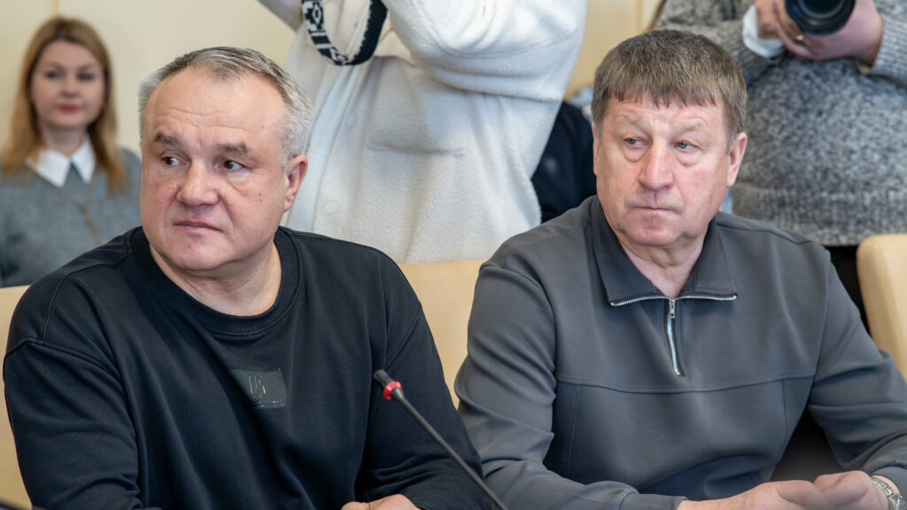 Фото без опису