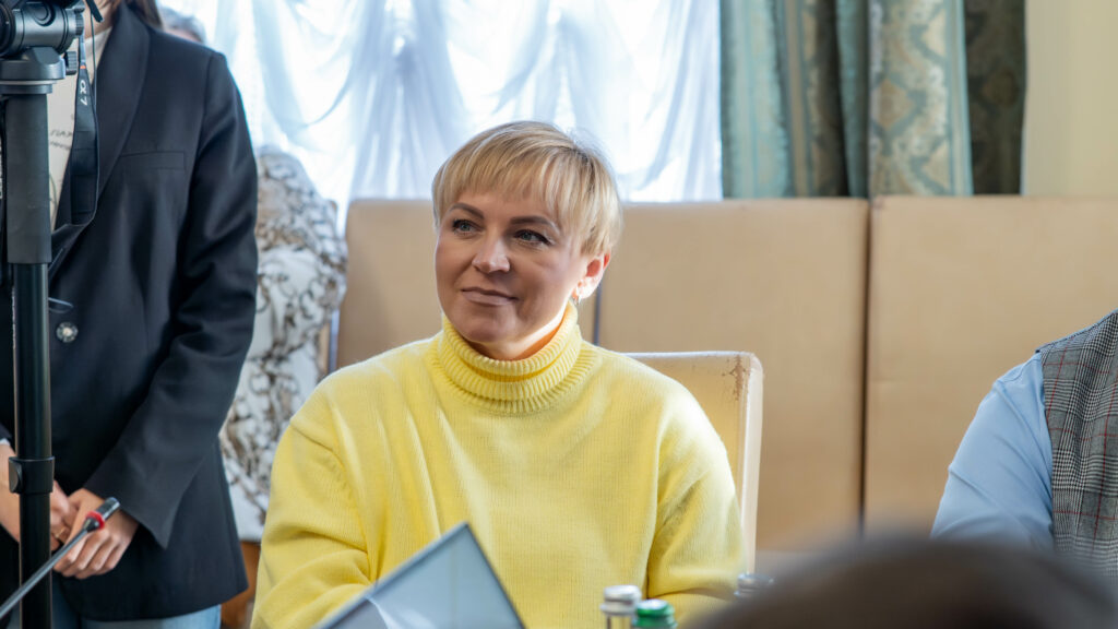 Фото без опису