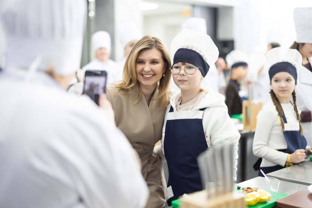 Фото без опису