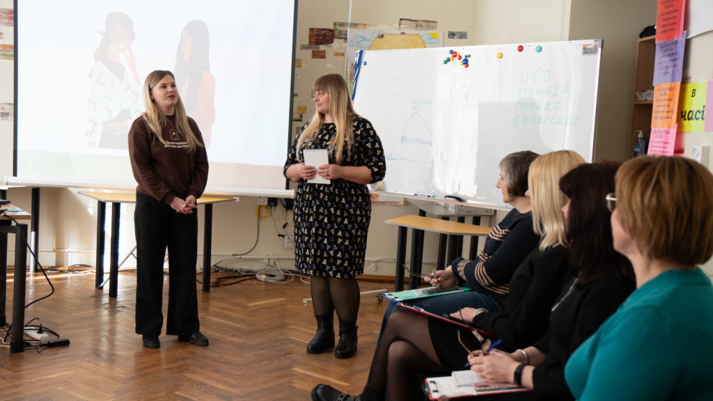 Фото без опису