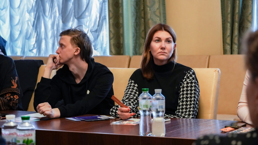 Фото без опису