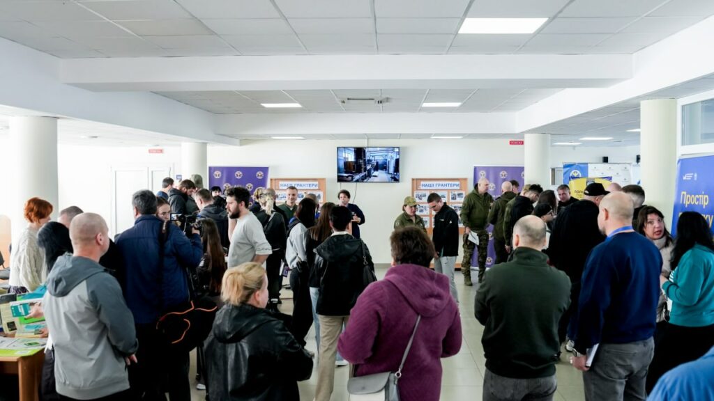 Фото без опису