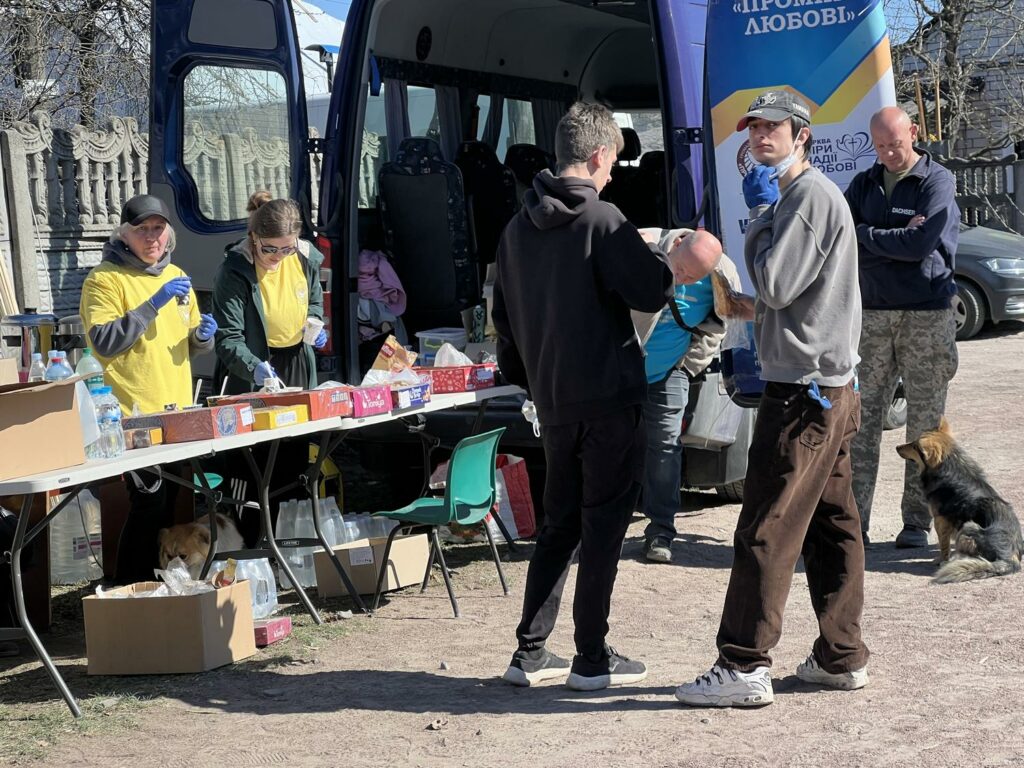 Фото без опису