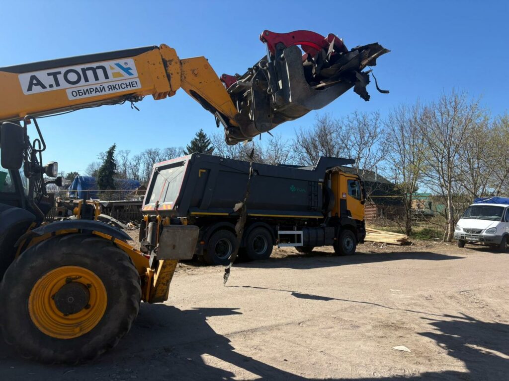 Фото без опису