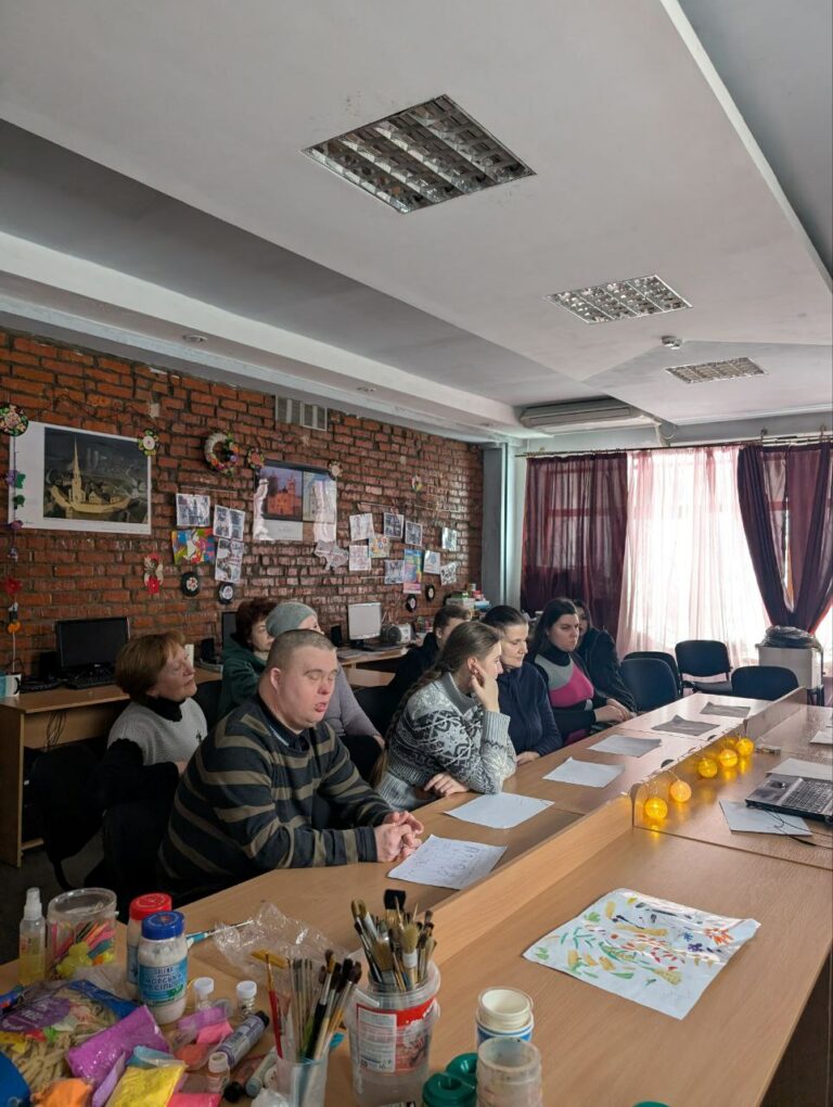 Фото без опису