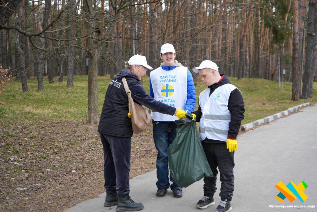 Фото без опису