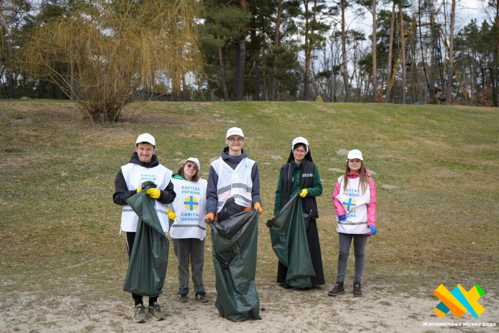 Фото без опису