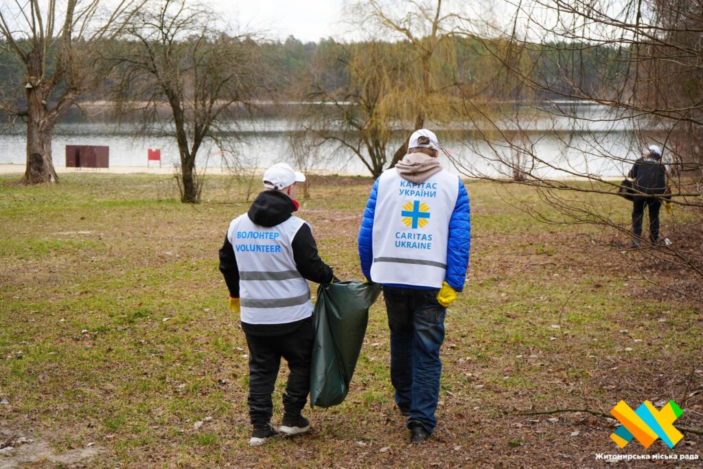 Фото без опису
