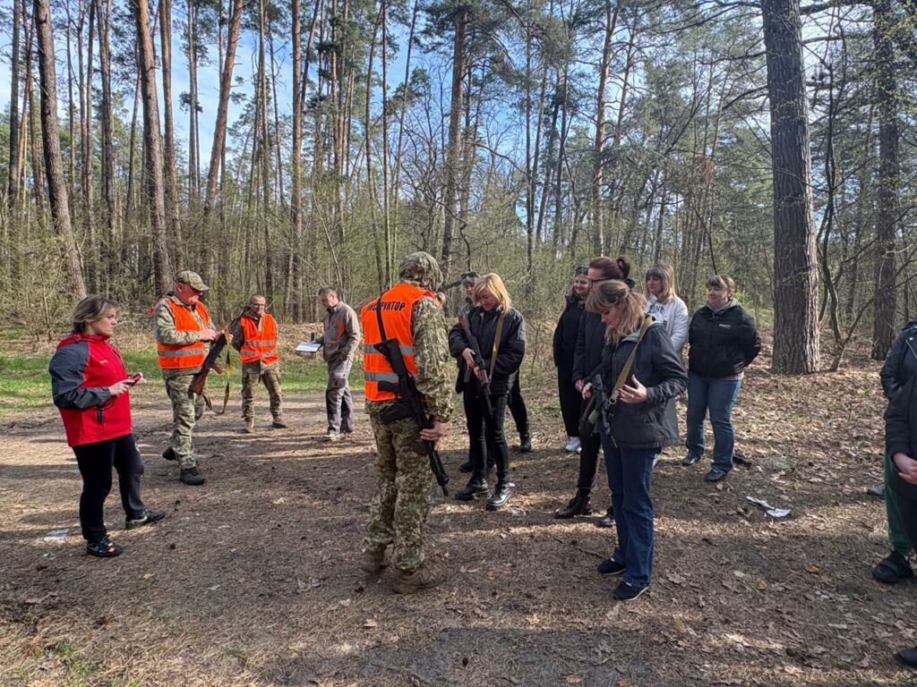 Фото без опису