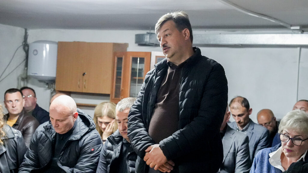 Фото без опису
