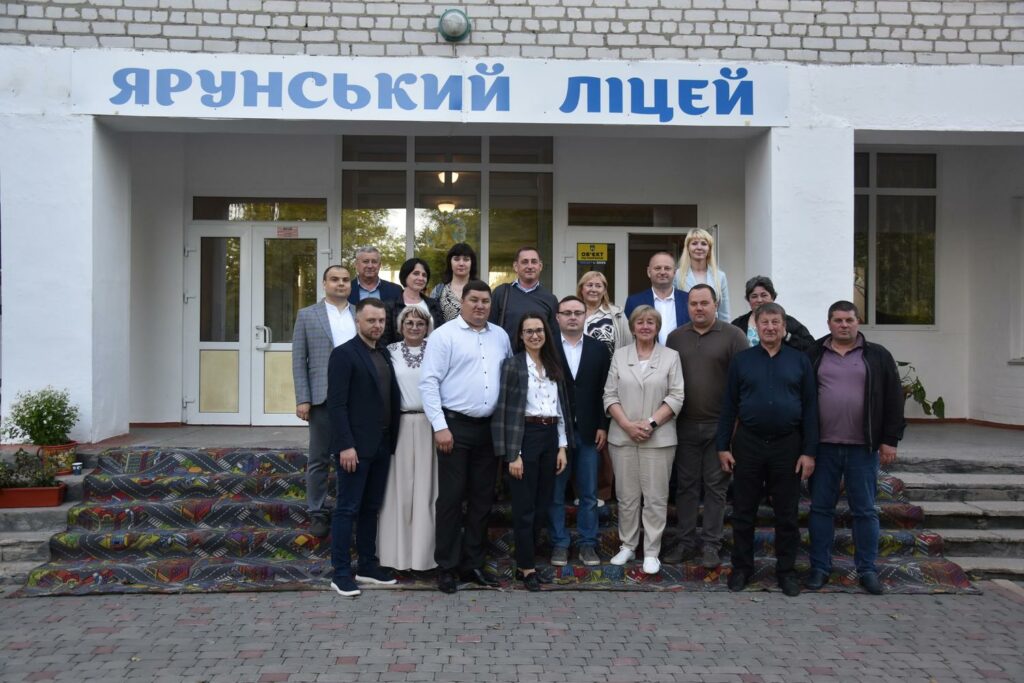 Якісна освіта для кожної дитини: на Житомирщині обговорили розвиток освіти та підтримку педагогів Якісна освіта для кожної дитини: на Житомирщині обговорили розвиток освіти та підтримку педагогів