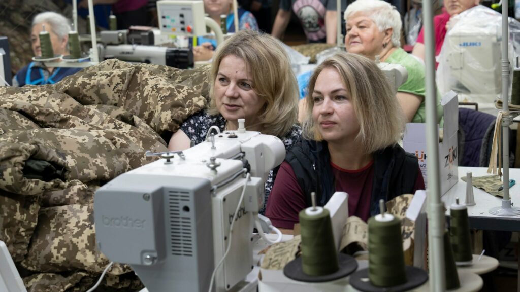Віталій Бунечко ознайомився з роботою провідних підприємств легкої промисловості Житомирщини та відзначив кращих працівників галузі Віталій Бунечко ознайомився з роботою провідних підприємств легкої промисловості Житомирщини та відзначив кращих працівників галузі