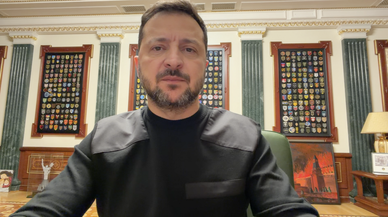 Операція «Велес» посилює наші позиції і демонструє росіянам, що й під Куп’янськом у них немає результату – звернення Президента