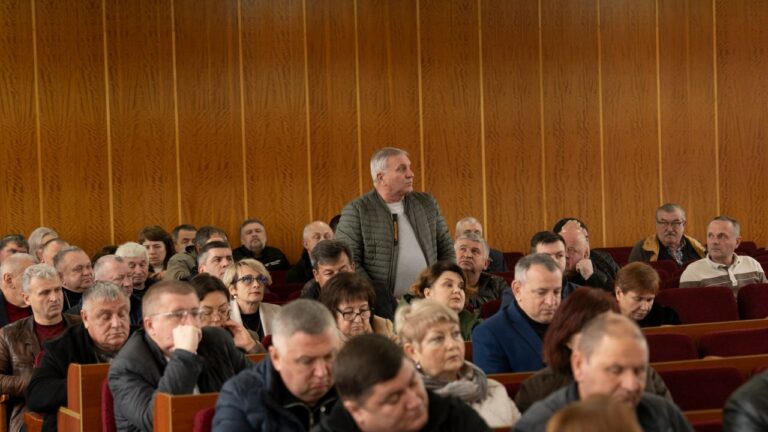 Резервне живлення для зв'язку, школи без світла та допомога ветеранам: в ОВА обговорили підготовку громад Житомирщини до зими